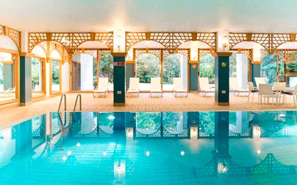 Luxemburg hotel swimming pool