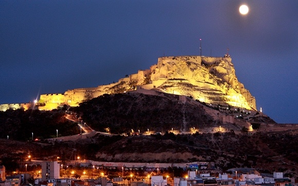 castillo-de-santa-barbara-alicante