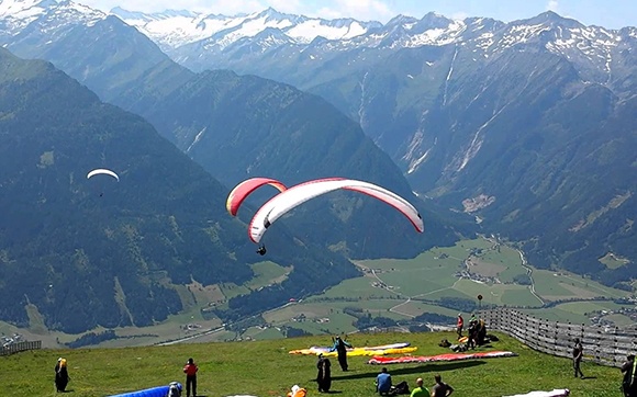 kitzbueheler-alpen-oostenrijk-parapente