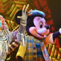 Zing, Dans en Geniet met Mickey and the Magician in Disneyland Parijs