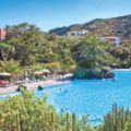 Snuif de traditionele Canarische sfeer op tijdens een ontspannen strandvakantie in Hacienda San Jorge